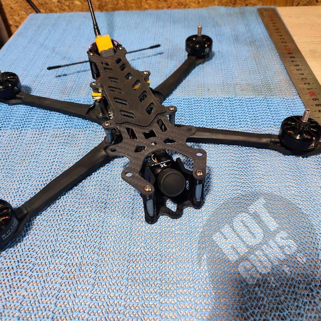 Дрони та аксесуари — Класичний карбоновий FPV дрон — Дошка оголошень ...